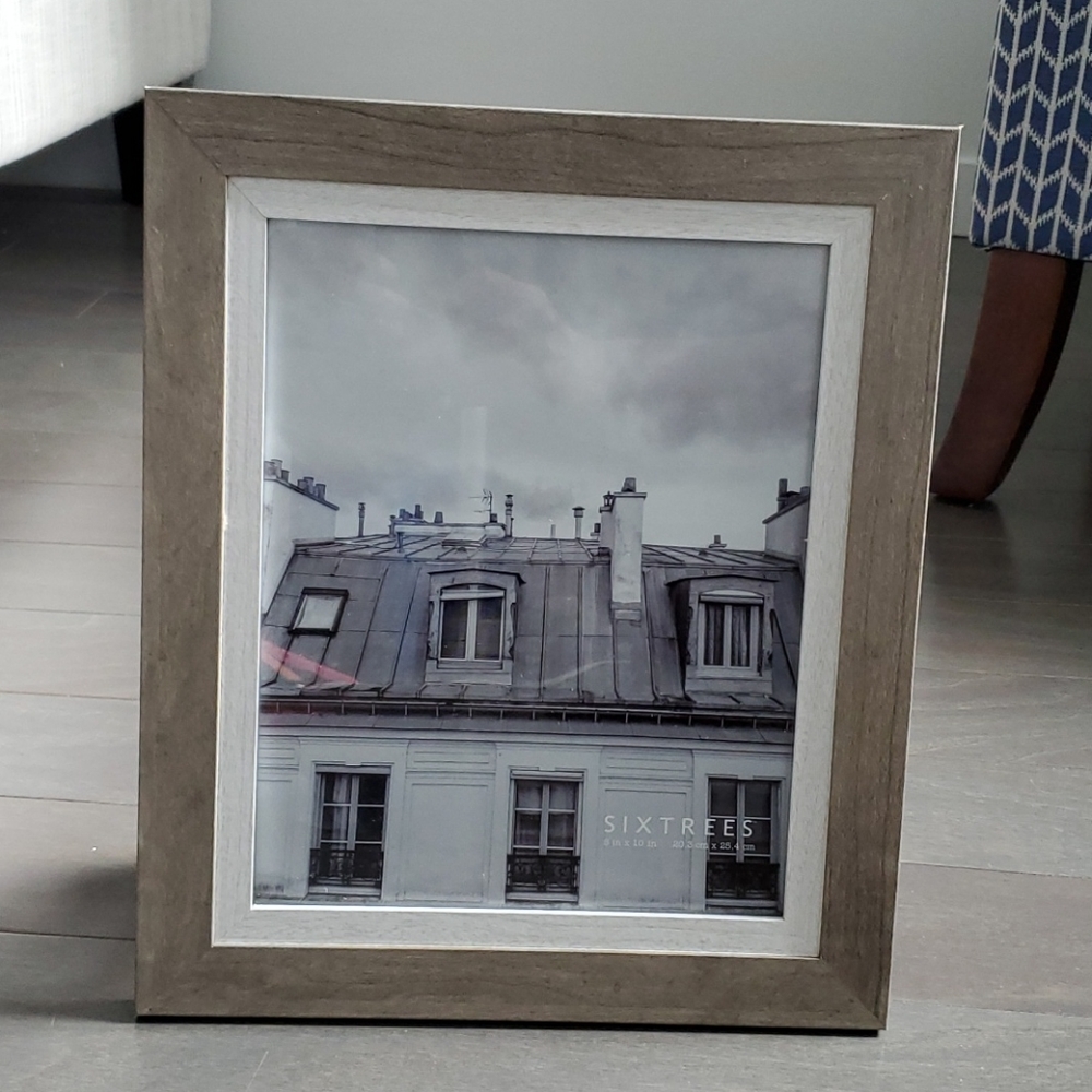 Greyish driftwood and white frame 8"x10"
